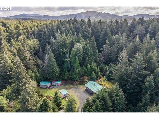 93490 FIR Rd, Port Orford, OR 97465