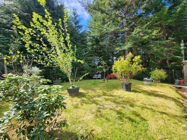 93490 FIR Rd, Port Orford, OR 97465