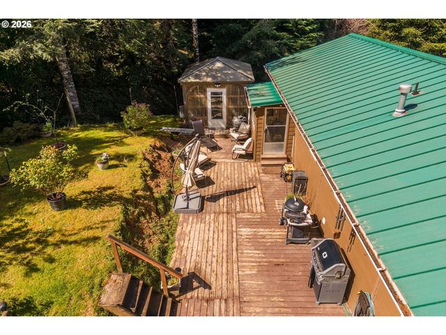 93490 FIR Rd, Port Orford, OR 97465