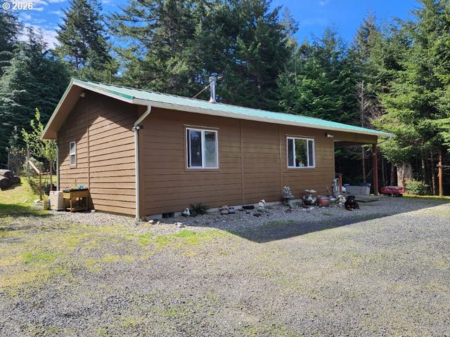 93490 FIR Rd, Port Orford, OR 97465