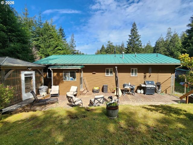 93490 FIR Rd, Port Orford, OR 97465