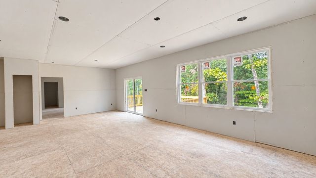 208 CREEK VALLEY DR, Basye, VA 22810