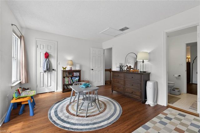 5626 Gates Landing RD, Virginia Beach, VA 23464