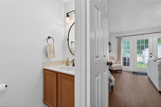 5626 Gates Landing RD, Virginia Beach, VA 23464
