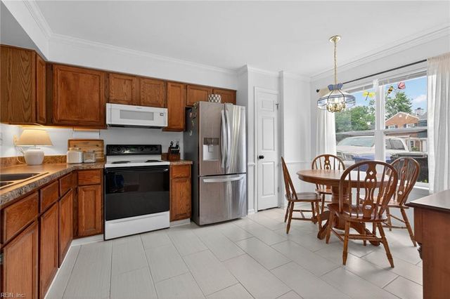 5626 Gates Landing RD, Virginia Beach, VA 23464