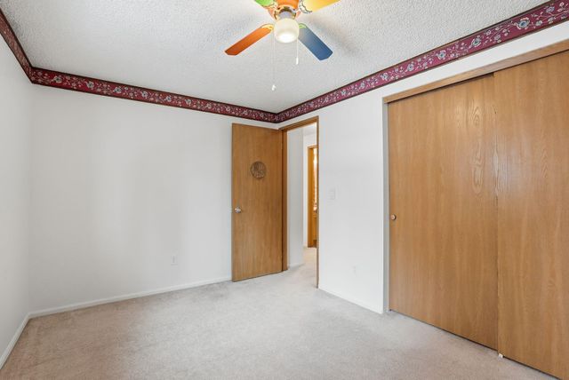 4814 E Peone Pines Dr, Mead, WA 99021