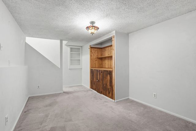 4814 E Peone Pines Dr, Mead, WA 99021