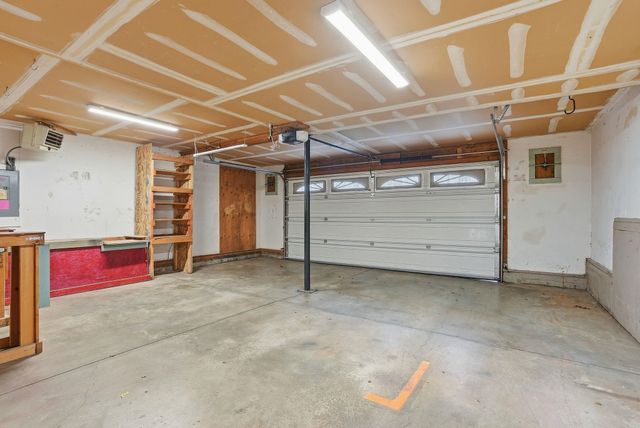 4814 E Peone Pines Dr, Mead, WA 99021