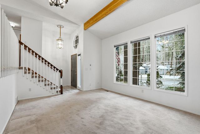 4814 E Peone Pines Dr, Mead, WA 99021