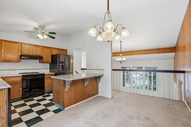 4814 E Peone Pines Dr, Mead, WA 99021