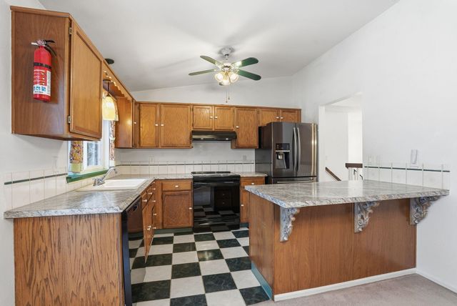 4814 E Peone Pines Dr, Mead, WA 99021