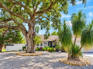 7212 CHESHIRE COURT, Hudson, FL 34667