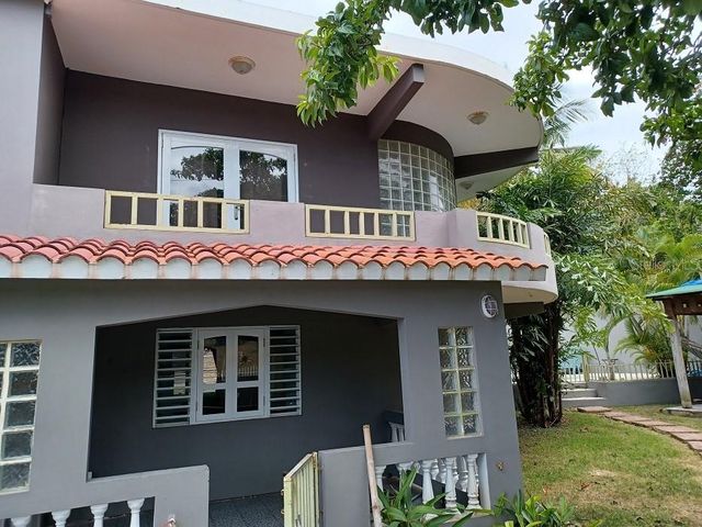 KM 1.2 int CARR 997, Vieques, PR 00765