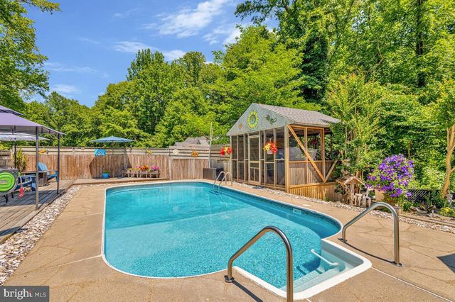 9017 MEGAN CIR, Owings, MD 20736