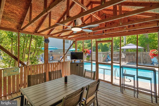 9017 MEGAN CIR, Owings, MD 20736
