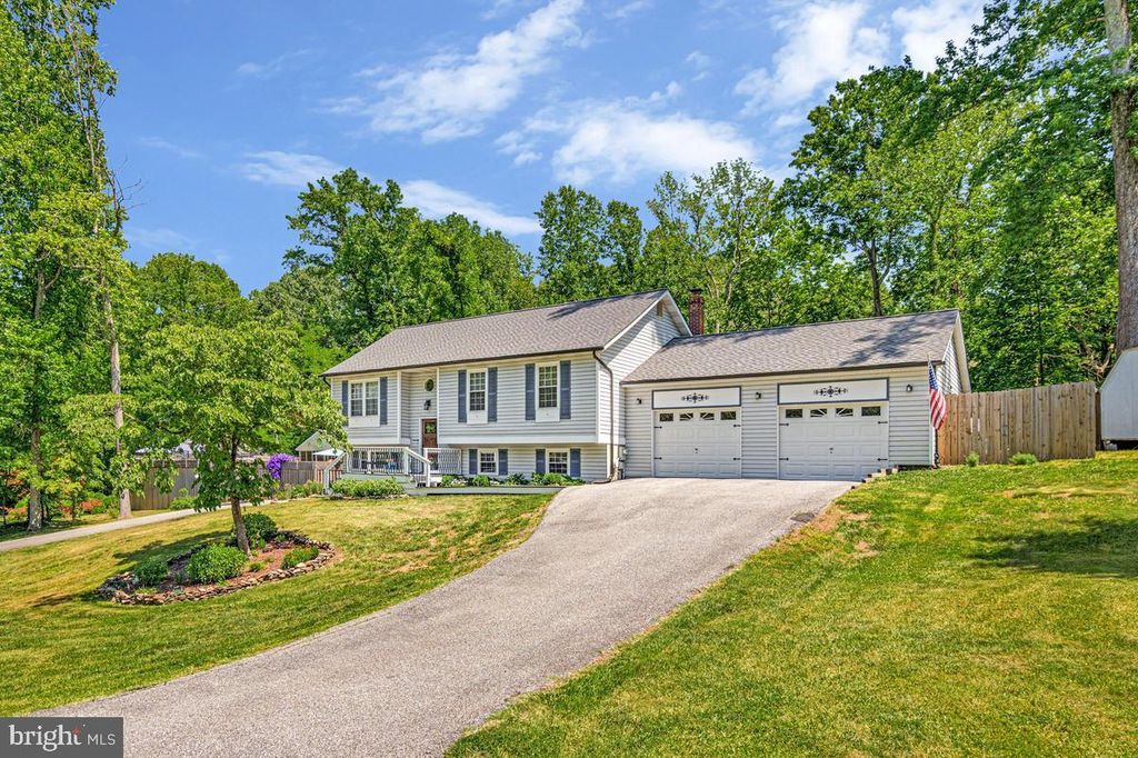 9017 MEGAN CIR, Owings, MD 20736