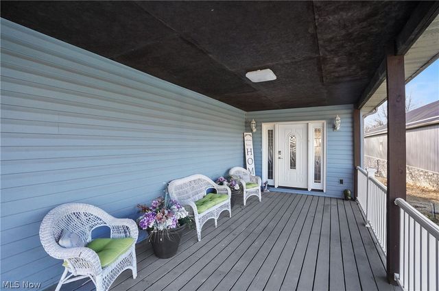 2282 Heston Drive, Lake Milton, OH 44429