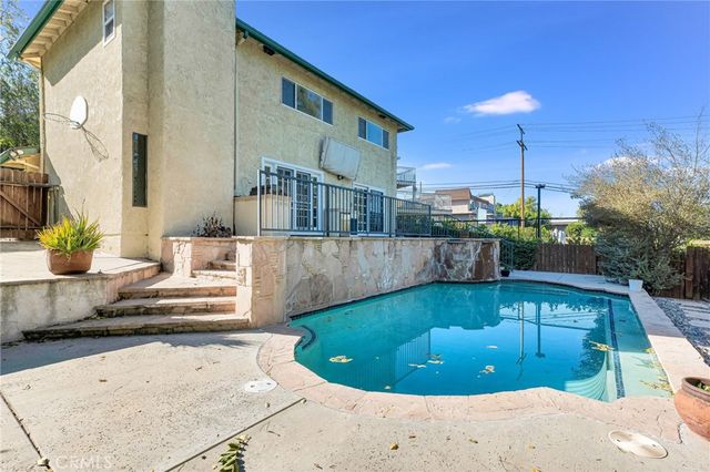 22781 Macfarlane Drive, Woodland Hills, CA 91364