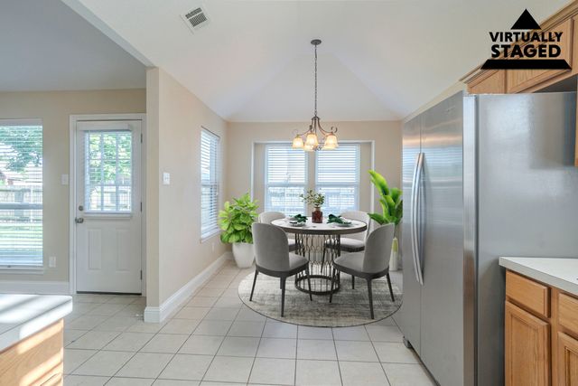 329 Meadow View Lane, Anna, TX 75409