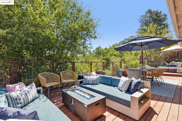 32 Pacer Pl., Walnut Creek, CA 94596