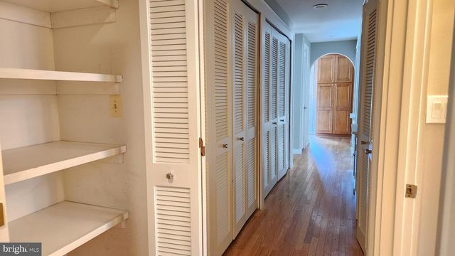 2207 FORDHAM DR, Alexandria, VA 22307