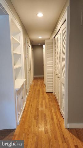 2207 FORDHAM DR, Alexandria, VA 22307
