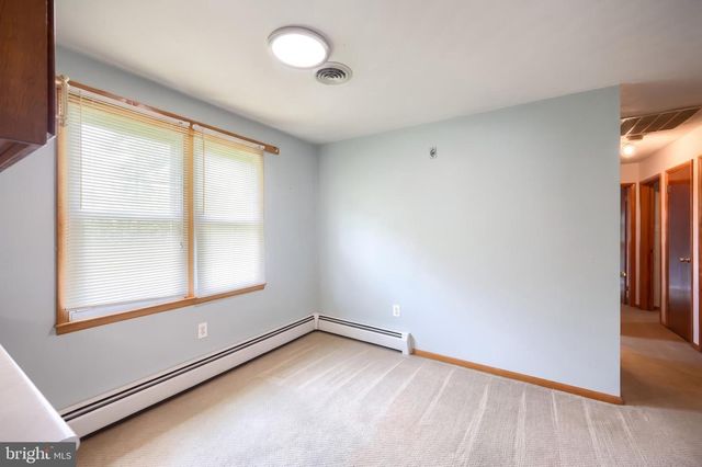 102 WALNUT VALLEY CT, Wrightsville, PA 17368
