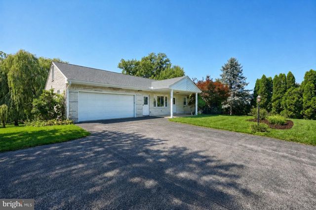 102 WALNUT VALLEY CT, Wrightsville, PA 17368