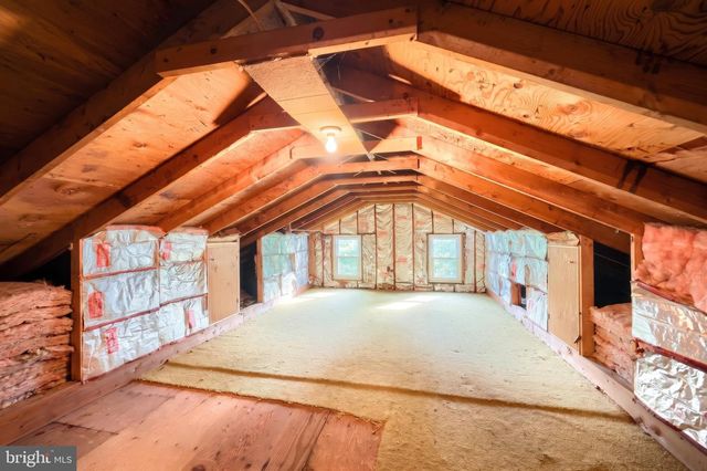 102 WALNUT VALLEY CT, Wrightsville, PA 17368