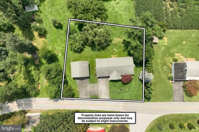 102 WALNUT VALLEY CT, Wrightsville, PA 17368