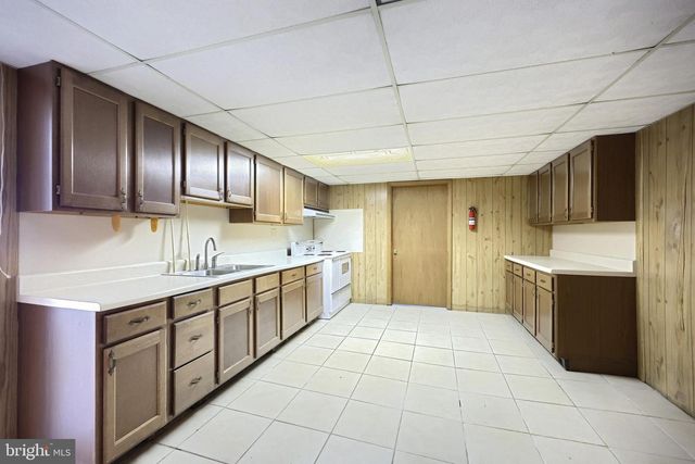 102 WALNUT VALLEY CT, Wrightsville, PA 17368