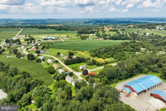 102 WALNUT VALLEY CT, Wrightsville, PA 17368