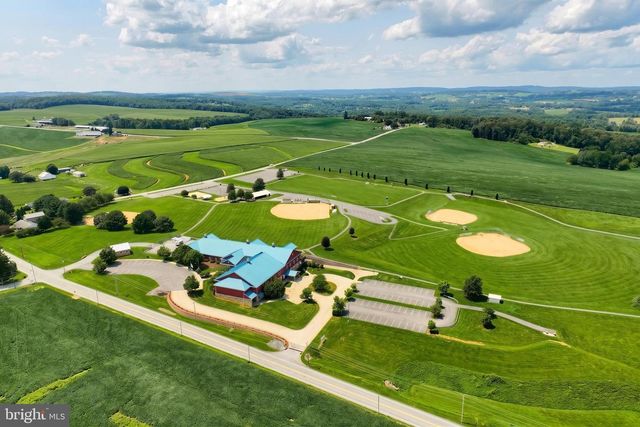 102 WALNUT VALLEY CT, Wrightsville, PA 17368