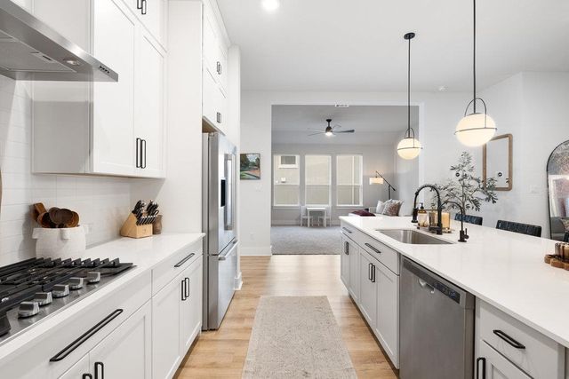 7617 Alouette DR, Austin, TX 78738