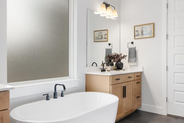 7617 Alouette DR, Austin, TX 78738