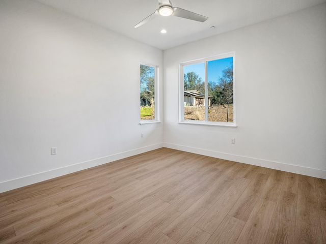 8118 Bridger Ln, Shingle Springs, CA 95682