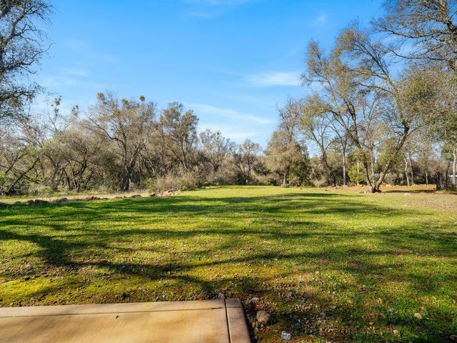 8118 Bridger Ln, Shingle Springs, CA 95682