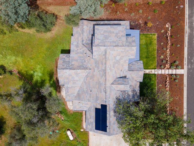 8118 Bridger Ln, Shingle Springs, CA 95682
