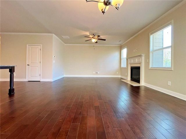 330 Holdings Drive, Lawrenceville, GA 30044