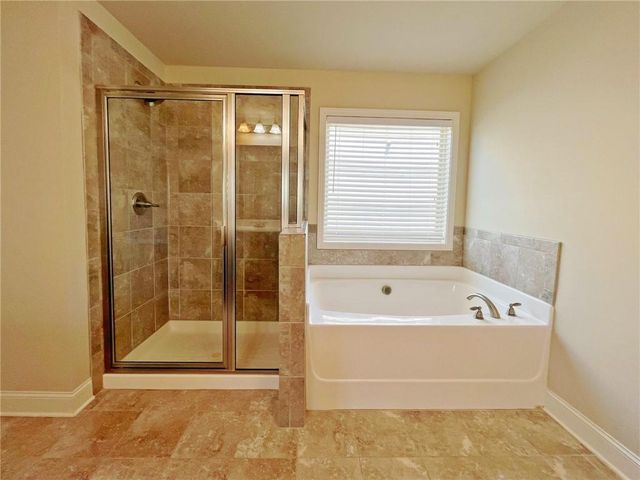 330 Holdings Drive, Lawrenceville, GA 30044