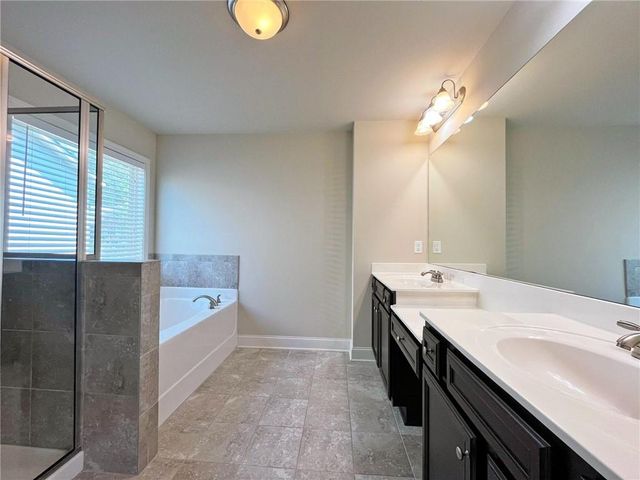 330 Holdings Drive, Lawrenceville, GA 30044