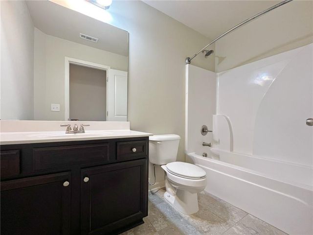 330 Holdings Drive, Lawrenceville, GA 30044