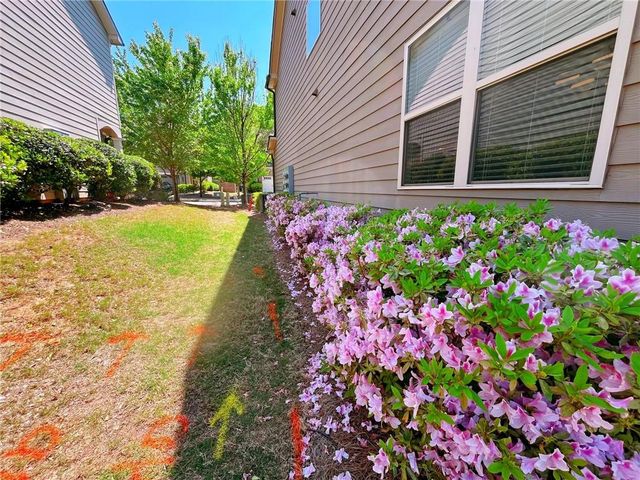 330 Holdings Drive, Lawrenceville, GA 30044