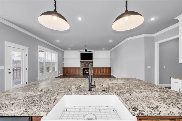 109 NW Highland Road, Bentonville, AR 72712