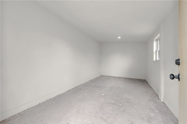 109 NW Highland Road, Bentonville, AR 72712