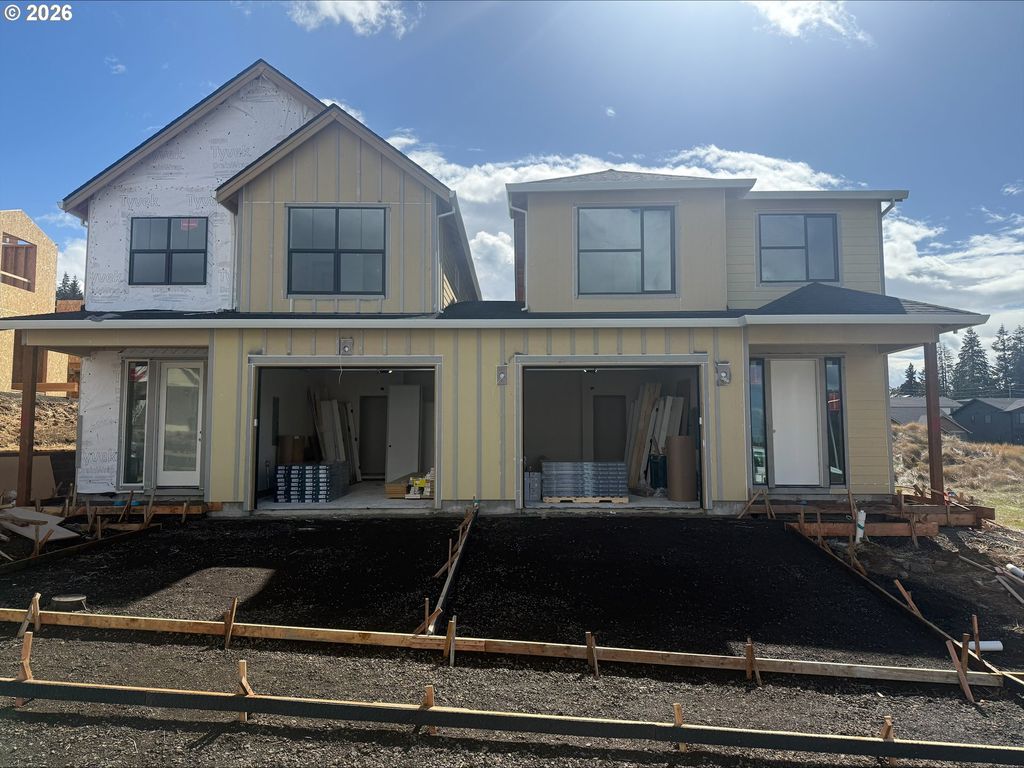 14944 Jennetten Way, Oregon City, OR 97045