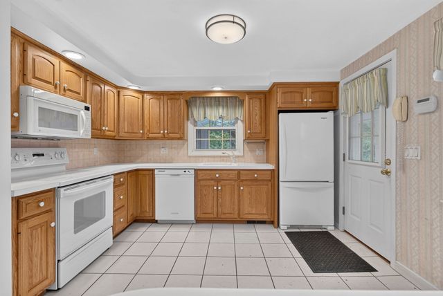 188 North Street, Foxboro, MA 02035