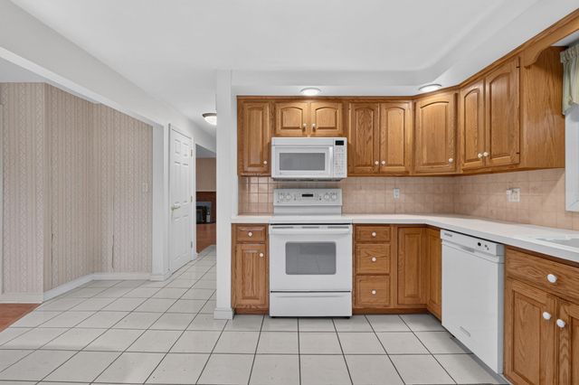 188 North Street, Foxboro, MA 02035