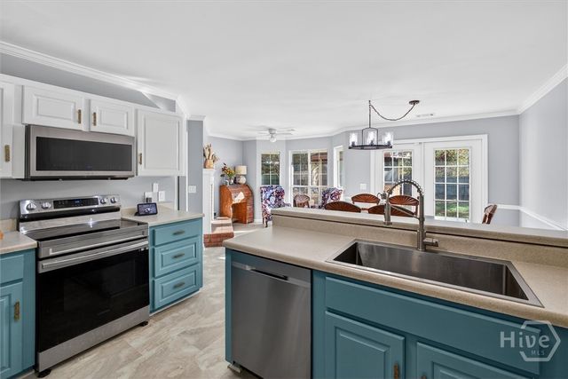 723 Oxford Drive, Richmond Hill, GA 31324