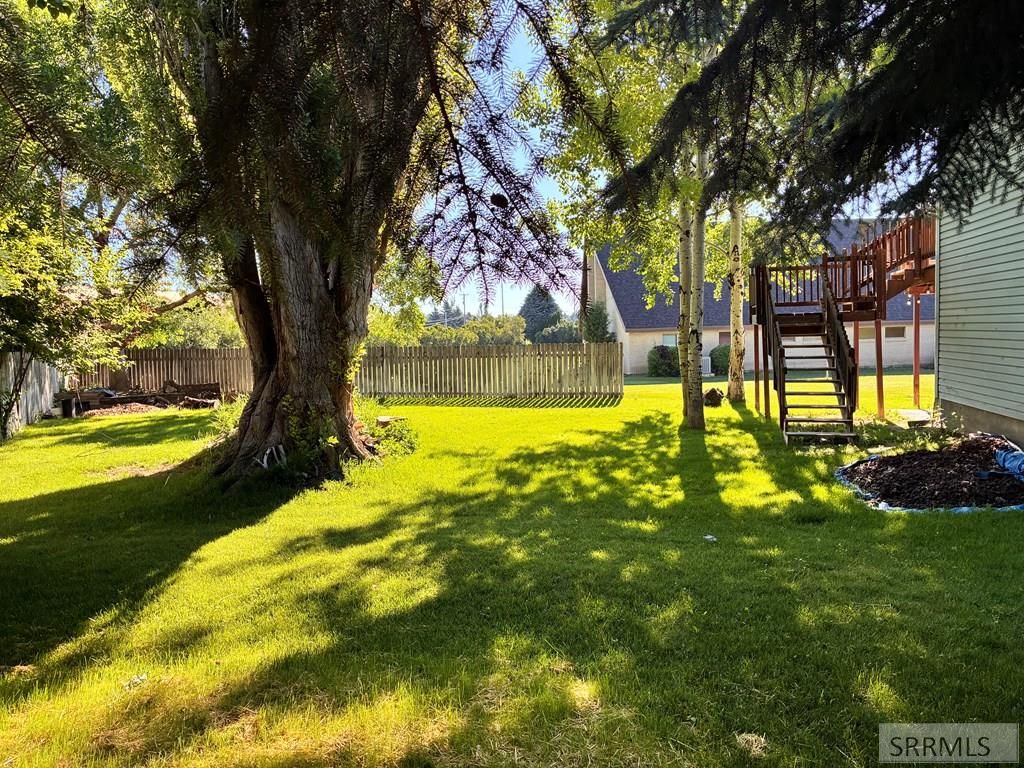 Image 4 of property listing at 981 Bluebird Lane, Idaho Falls, ID 83402